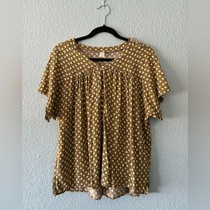 Old Navy Brown and Yellow Floral Button Top Size Large